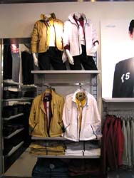 服飾展示陳列的藝術 零售圖庫與日用百貨銷售的視覺營銷策略