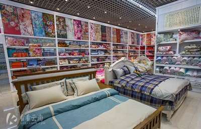 西南第一大購物批發(fā)市場 云南日用百貨的商貿(mào)王國